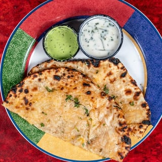 Cheese Garlic Naan