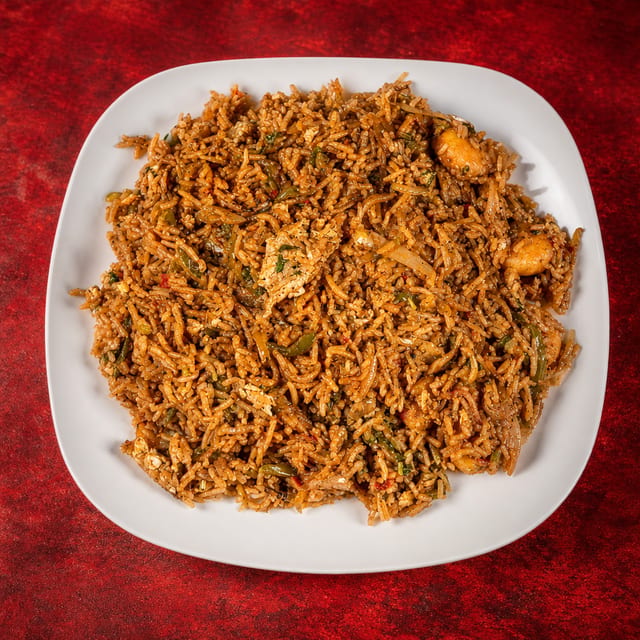 Schezwan Veg Noodles / Rice.
