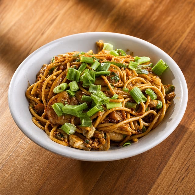 Veg Fried Noodles / Rice.